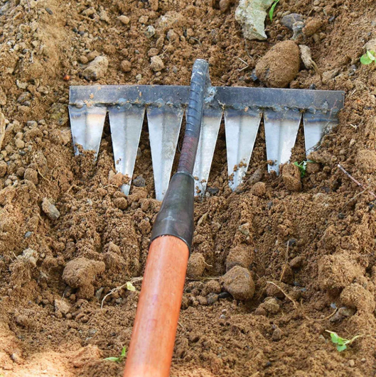Rastrillo Sharp Agrícola 7 Púas Metal 5 Cm